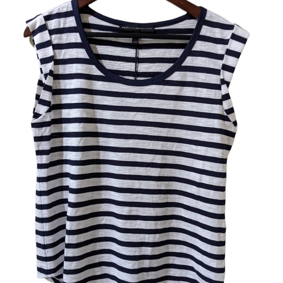 WHBM Tee - Picture 2 of 7